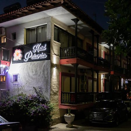 Hotel Petunia Néos Marmarás Exterior foto
