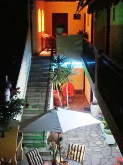 Hotel Petunia Néos Marmarás Exterior foto