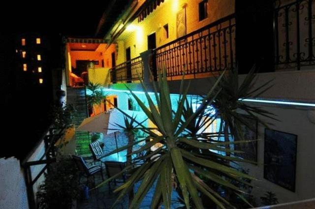 Hotel Petunia Néos Marmarás Exterior foto