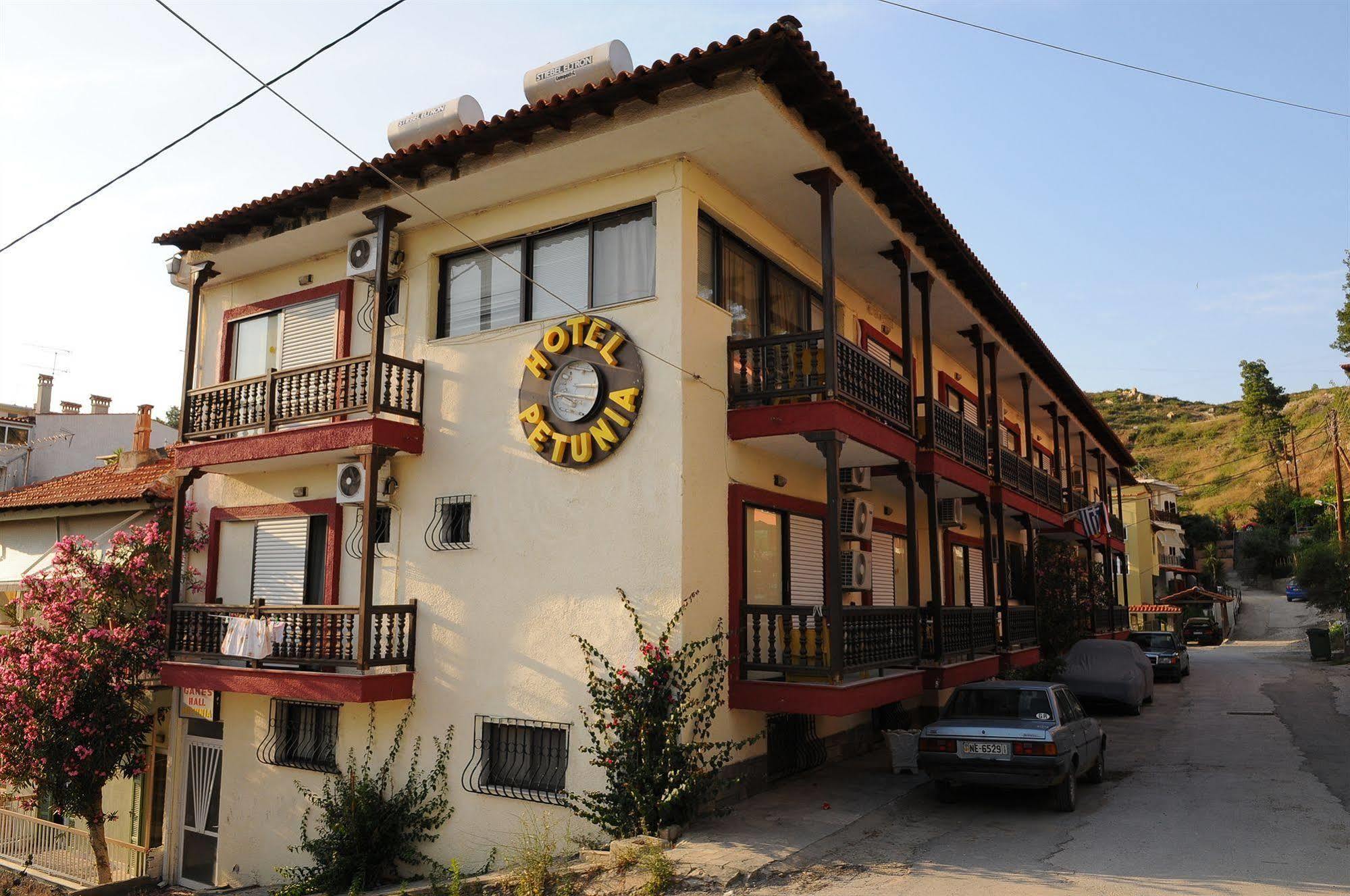 Hotel Petunia Néos Marmarás Exterior foto
